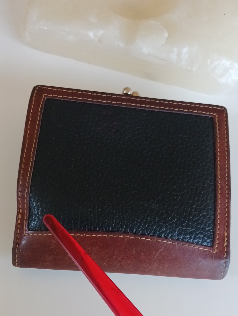 Vintage Coach Sheridan Wallet - Picture 3 of 13